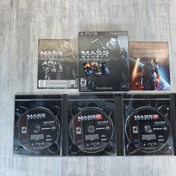 Mass Effect Trilogy Sony PlayStation 3 PS3 Complete CIB Tested Excellent - Picture 1 of 12
